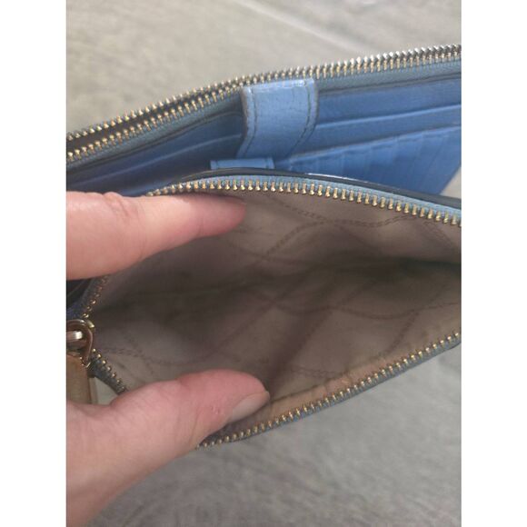 Michael Kors Blue Adele Leather Smartphone Wallet Wristlet - Picture 7 of 14